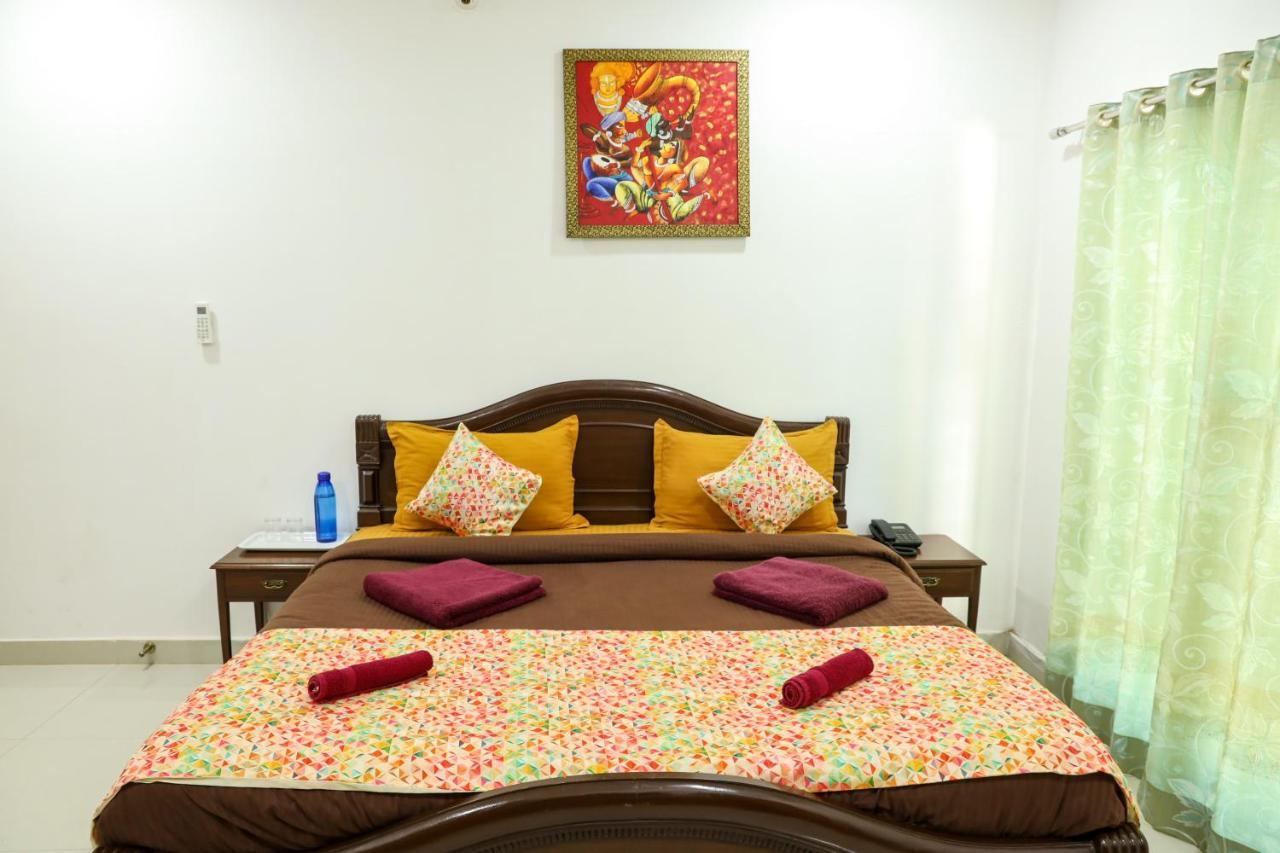 Surya Kiran Miramar Bed & Breakfast Panaji Exterior photo