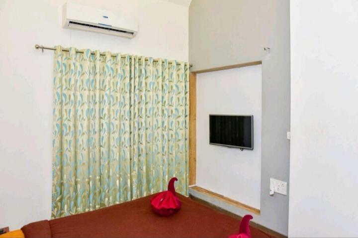 Surya Kiran Miramar Bed & Breakfast Panaji Exterior photo