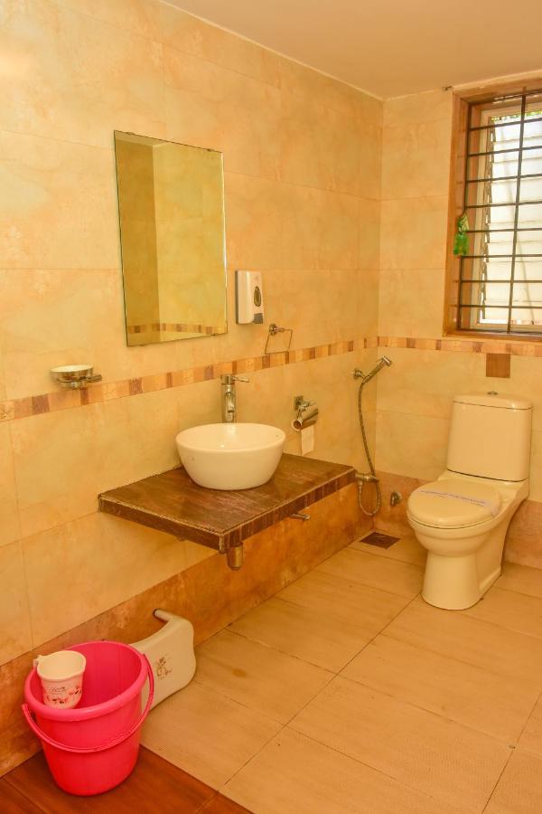 Surya Kiran Miramar Bed & Breakfast Panaji Exterior photo
